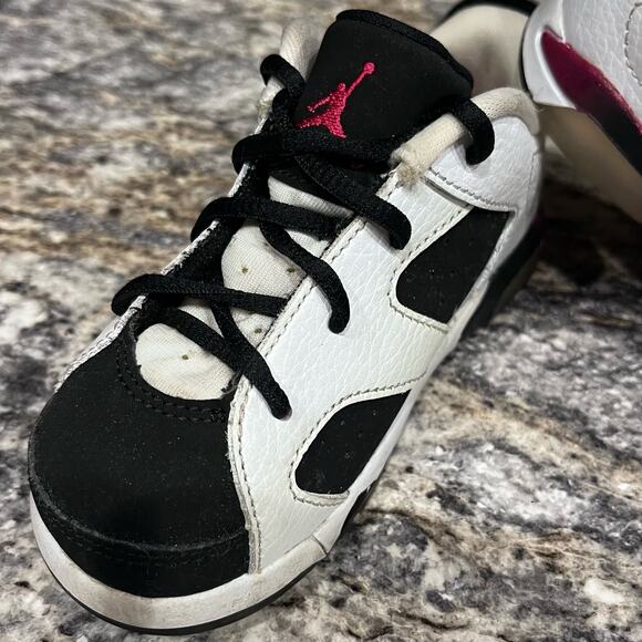 Nike Air Jordan VI 6 Toddler 8 Retro Low Sneakers - Picture 2 of 5